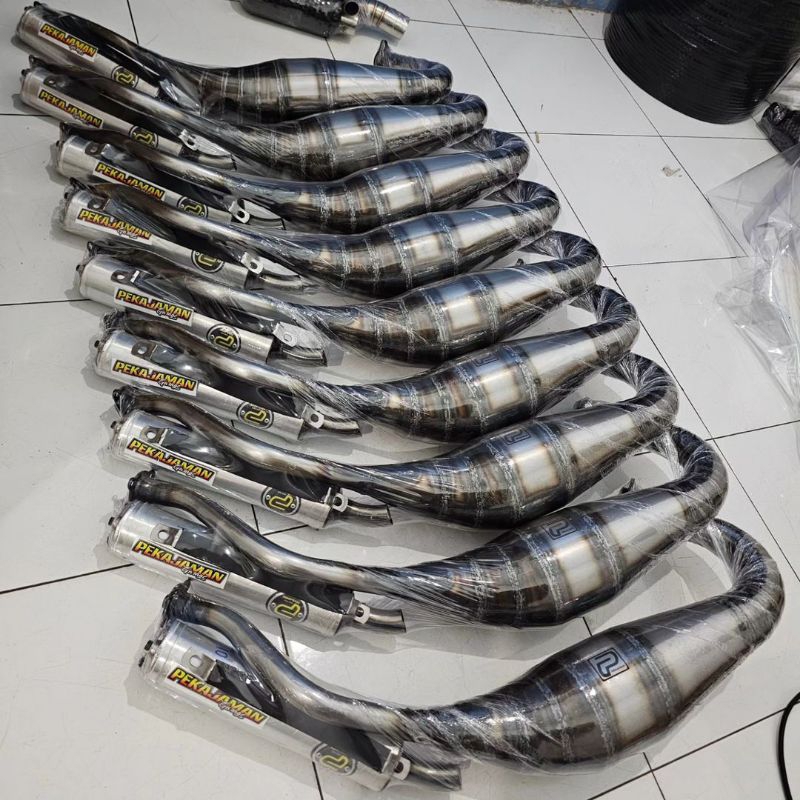 KNALPOT NINJA KOMPETISI FRAME STANDART 155,,,,BAHAN PLAT,,,,PEKAJAMAN 100% ORIGINAL