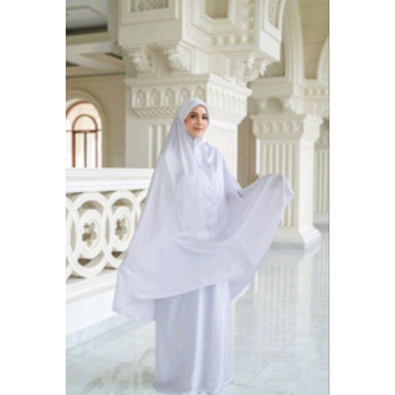 Tapis prayer robe orcid petal by button scarves