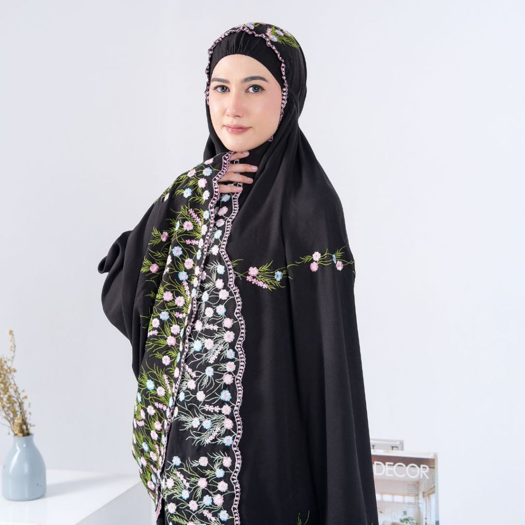 Dzakiyya - Mukena Mecca Bordir Manual  - Mukena katun Rayon Premium | Mukena Putih | Mukena Dewasa