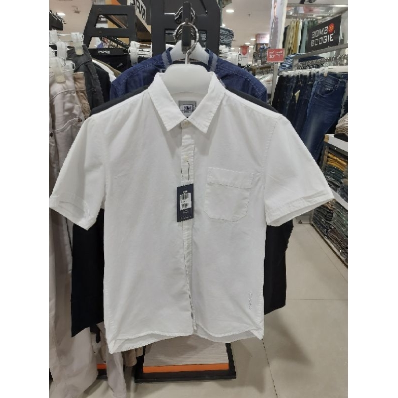 BOMBBOOGIE KEMEJA PUTIH POLOS PENDEK PRIA ORI BY matahari