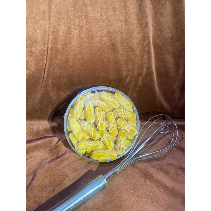 

kue kering kastangel keju