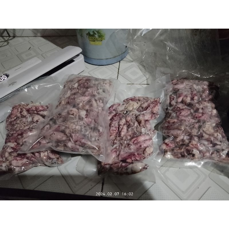 

IKAN ASIN CUMI SOTONG JARUM