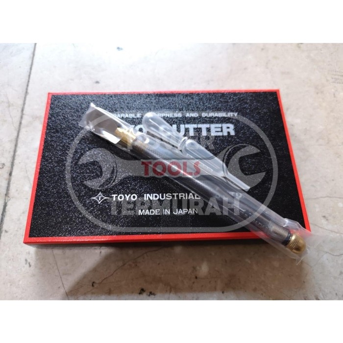 

PISAU POTONG KACA TOYO TC 90 ASLI JAPAN TC-90 PEMOTONG KACA GLASS CUT