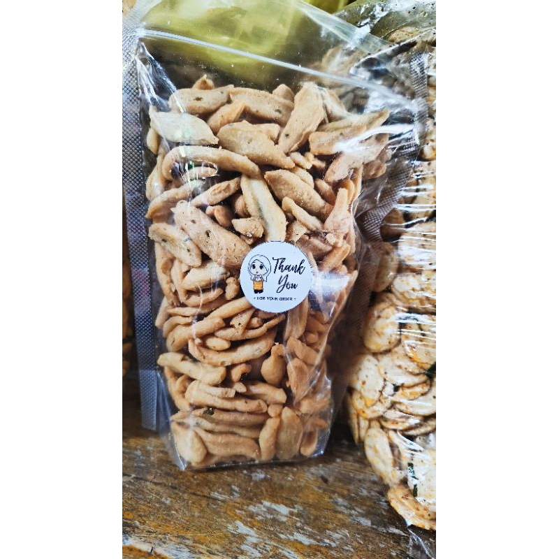 

kue bawang(Rasa Gurih)