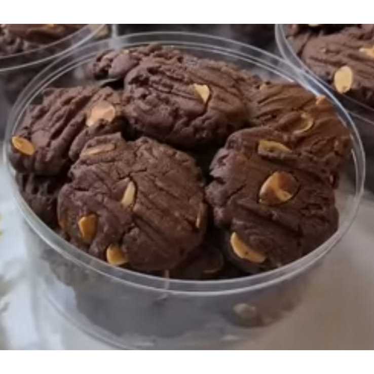 

CHOCOCHIPS PEANUT COOKIES