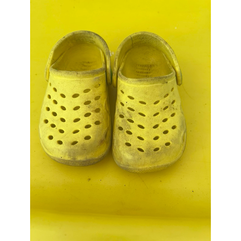 preloved sandal anak lc waikiki