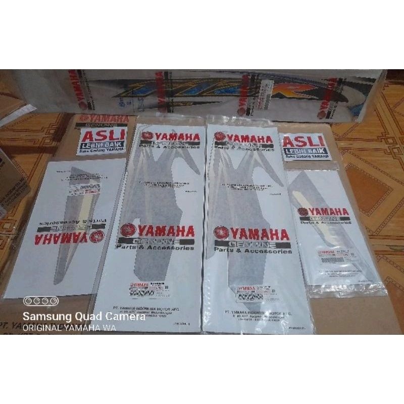 striping rx king 2005 hitam merah untuk tangki hitam original YGP