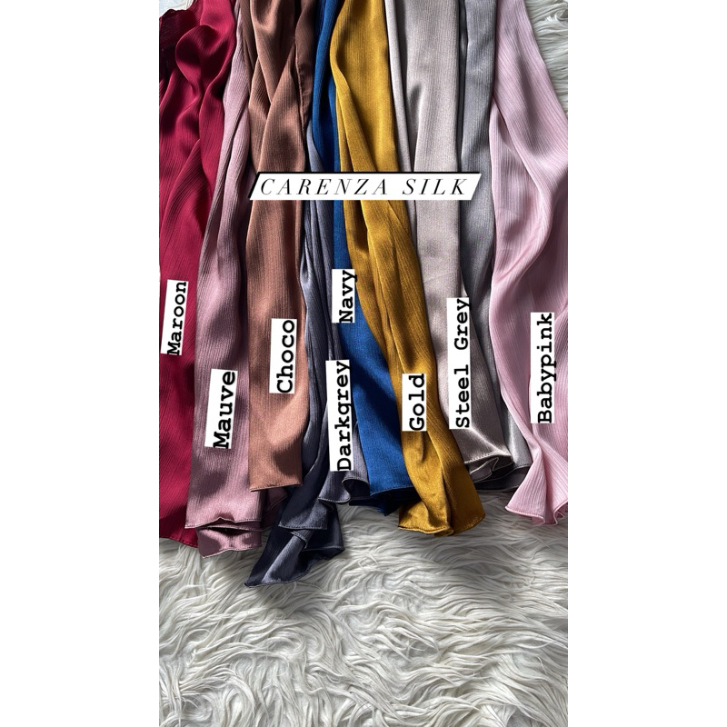 Phasmina Credenza Silk