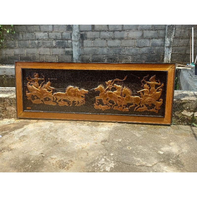 lukisan tembaga timbul kuno