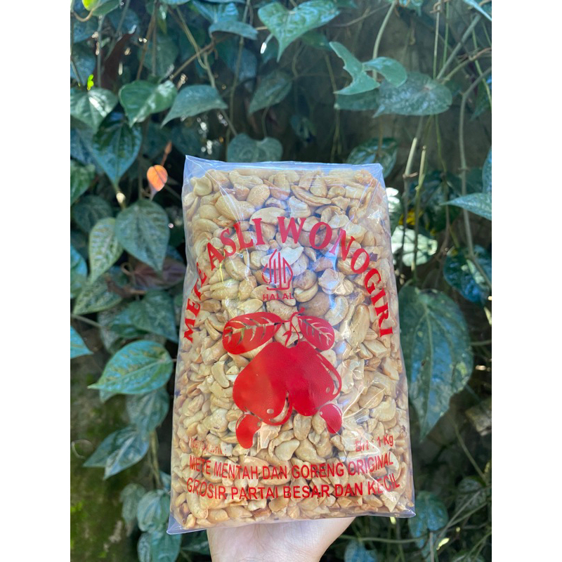 

kacang mete remukan matang goreng