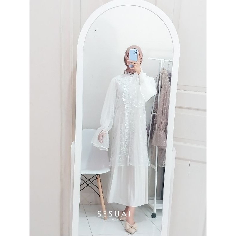 Outer Brukat | Outer Tile Lace Lengan balon | Outer Putih lebaran