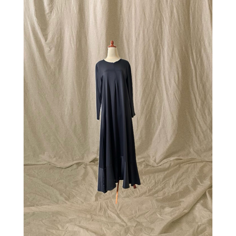 PRELOVED - Black Dress Silk