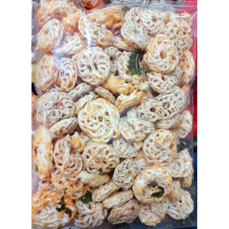 

kerupuk Seblak Rafael 500gram