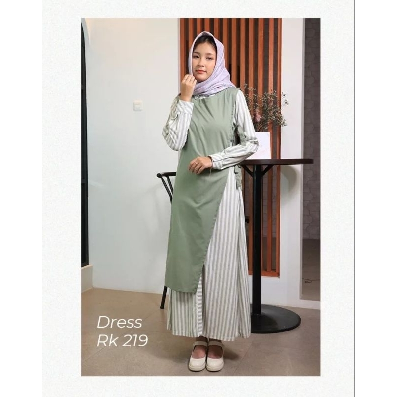 Gamis/Dress Lebaran Missty Motif Garis Selur Sage Green Premium