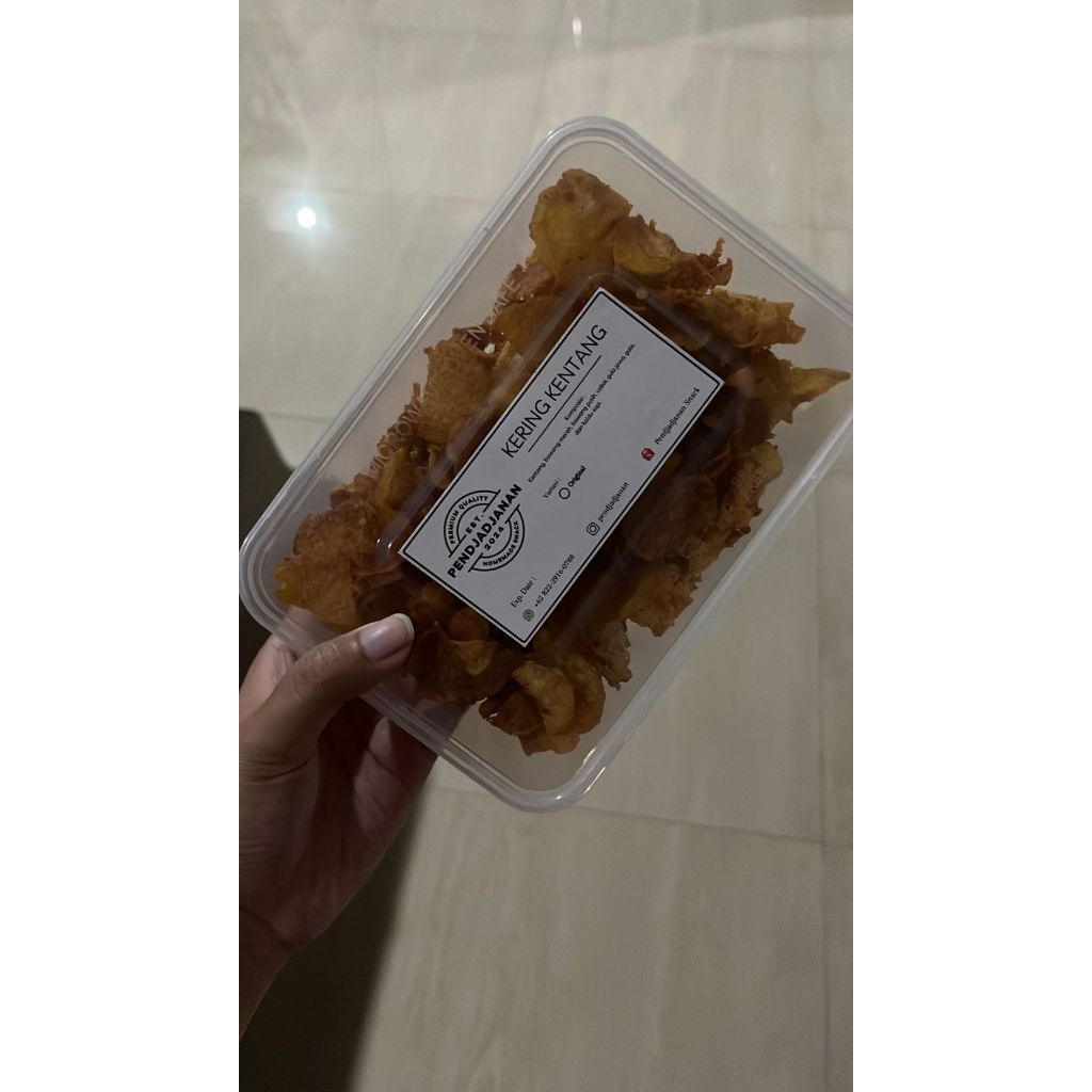 

Kering Kentang Pedas Manis // Potato Chips // Keripik Kentang // Kemasan 125 gram