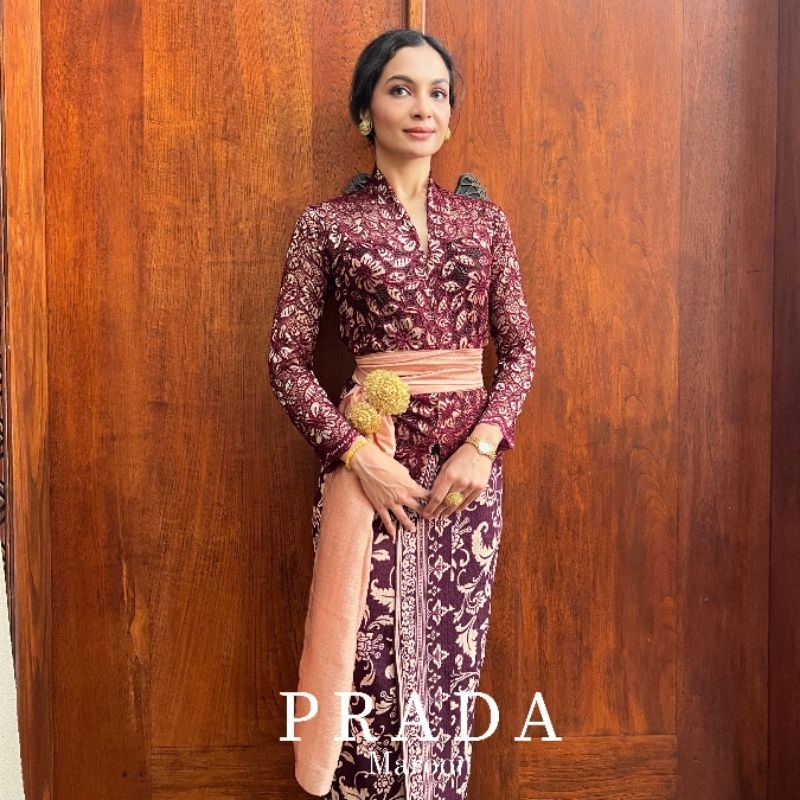 Setelan Kebaya Kartini Stretch Lengan Panjang Prada Bali
