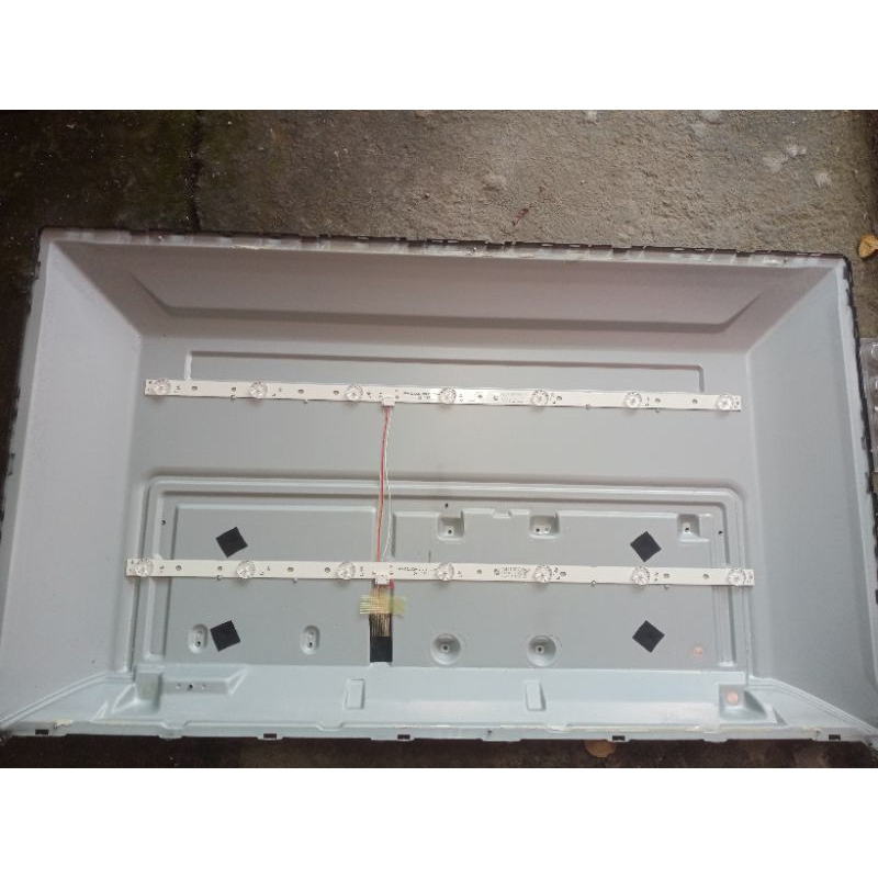 BL Backlight Panasonic TH-32E306G . 32E305G Original