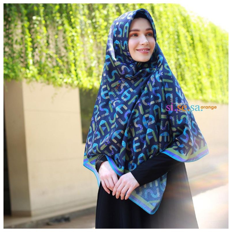 Preloved Scarf Sisesa