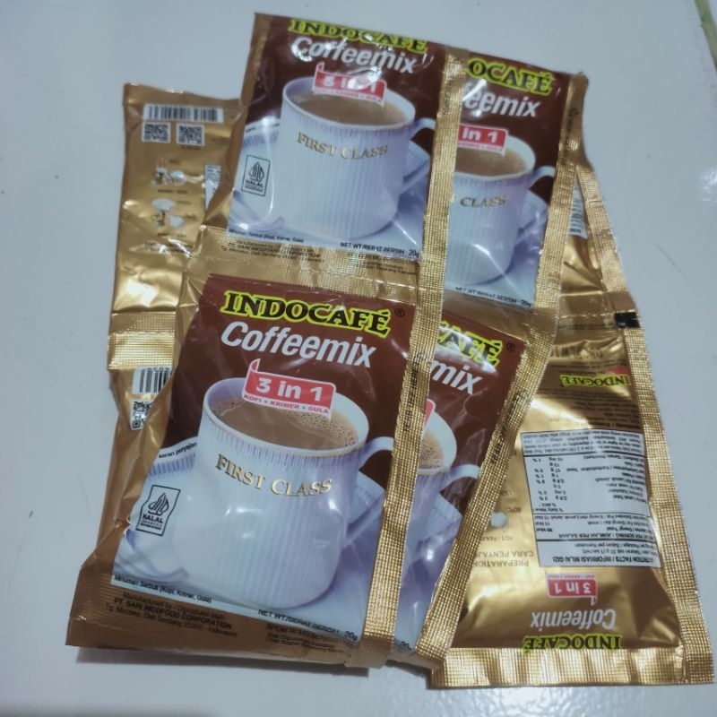 

Indocafe coffeemix 3in1 Renceng 10 sachet x 20gr