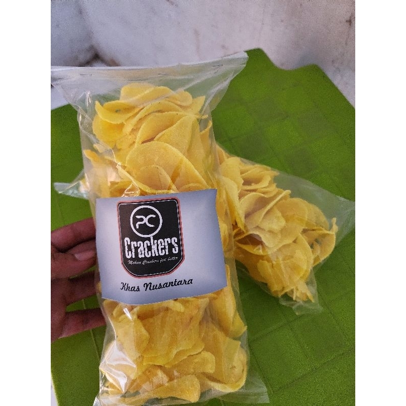 

Kerupuk Mentah Puyur Kuning Besar Kemasan 250 gram