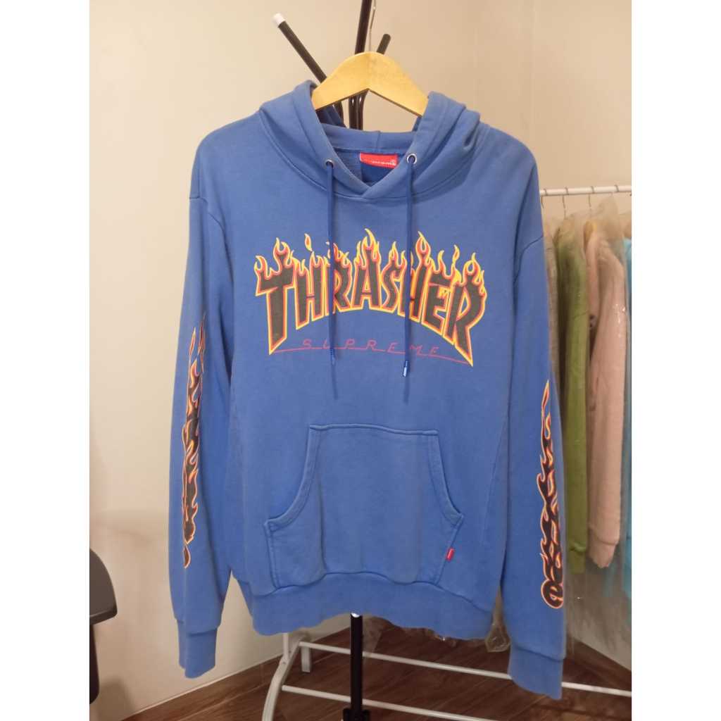 Hoodie Supreme x Thrasher Spellout Flame Biru Elektrik Made In Canada Rare Item