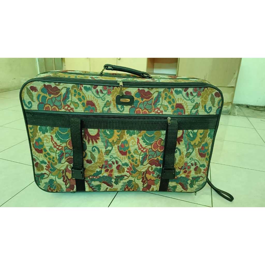 Koper Vintage Jadul Floral Fabric Travel Suitcase / Tas Antik Kuno / Jadul / Merek President