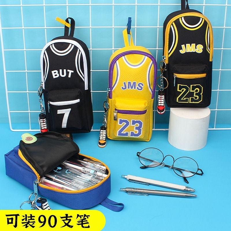

Jual Produk Kotak Pensil Pencil-Case Motif Tas sekolah + Gandungan Sepatu Bola ''