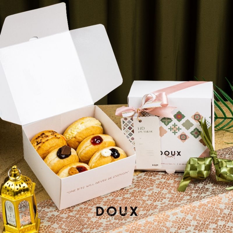 

Bomboloni Box of Six - Doux Treat