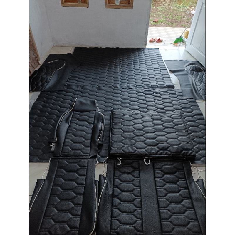 sarung jok canter request bahan pake mbtech