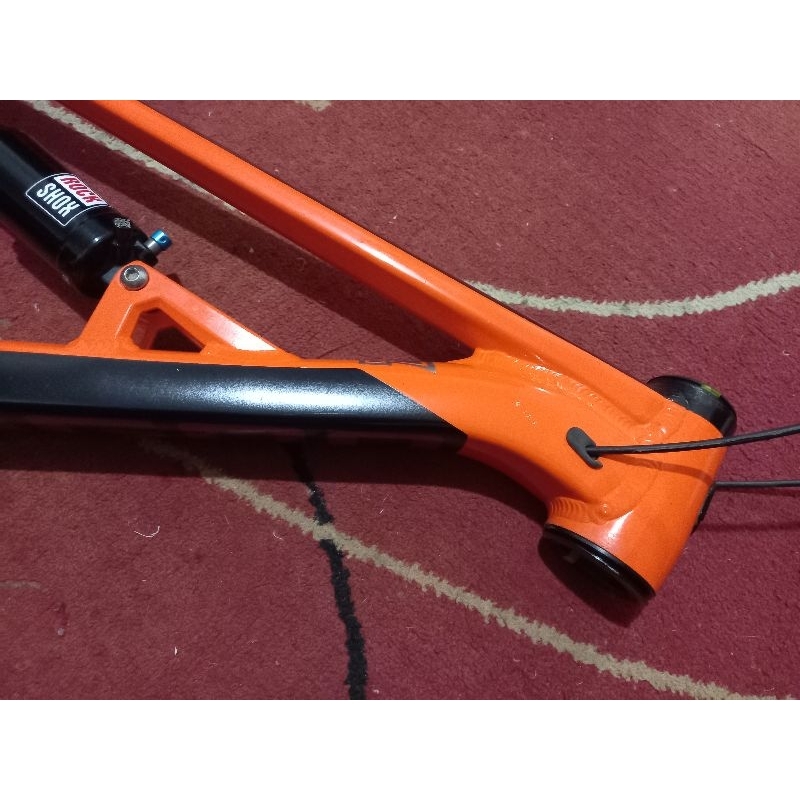 frame polygon siskiu d5 size s 27,5 bukan d7 d8 t7 t8 n8 n9 patrol dominate united