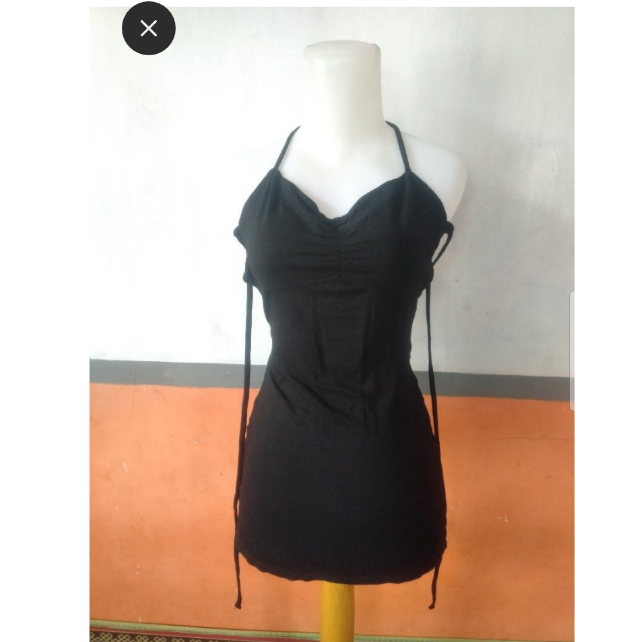 Dress pantai hitam tali panjang