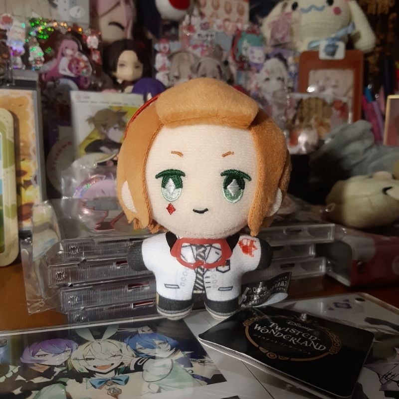 wts - nui cater diamond lab uniform (twisted wonderland)