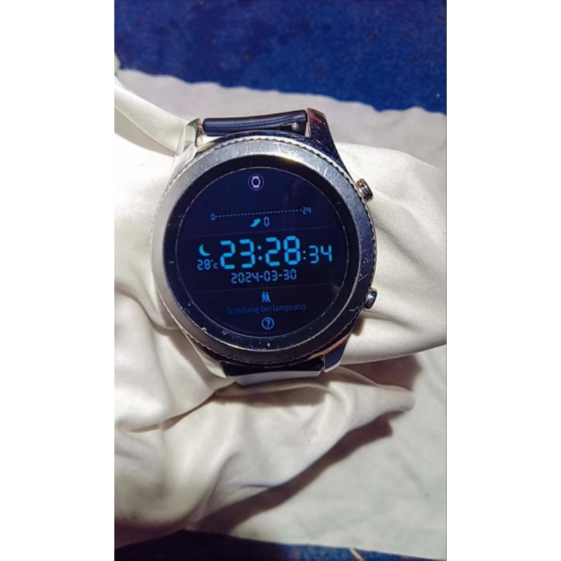 jam samsung watch gear s3 Classic-second original good condition