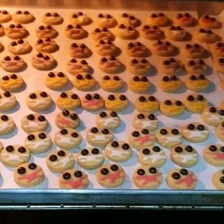 

{BilsKitchen} KUKIS KUE KERING BENTUK MASK