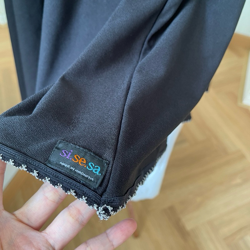 preloved khimar sisesa hitam