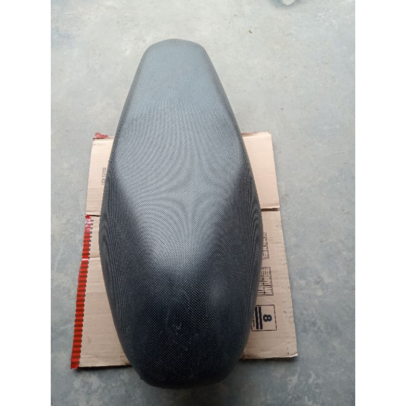 sarung jok untuk motor Vario 125 old masih standar ori cabutan  bahan