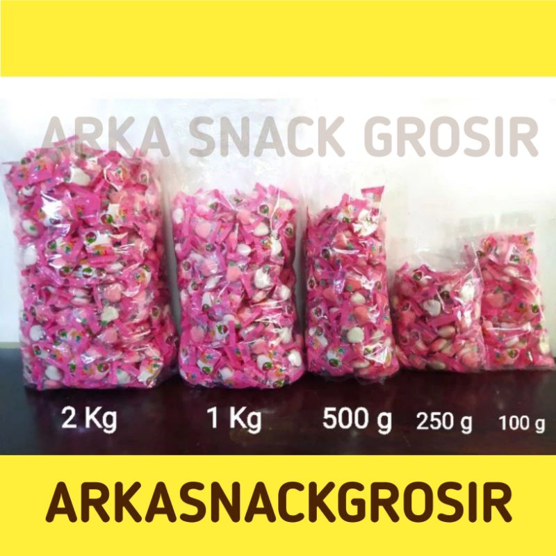 

YUPI Kiloan 1 Kg Strawberry Kiss