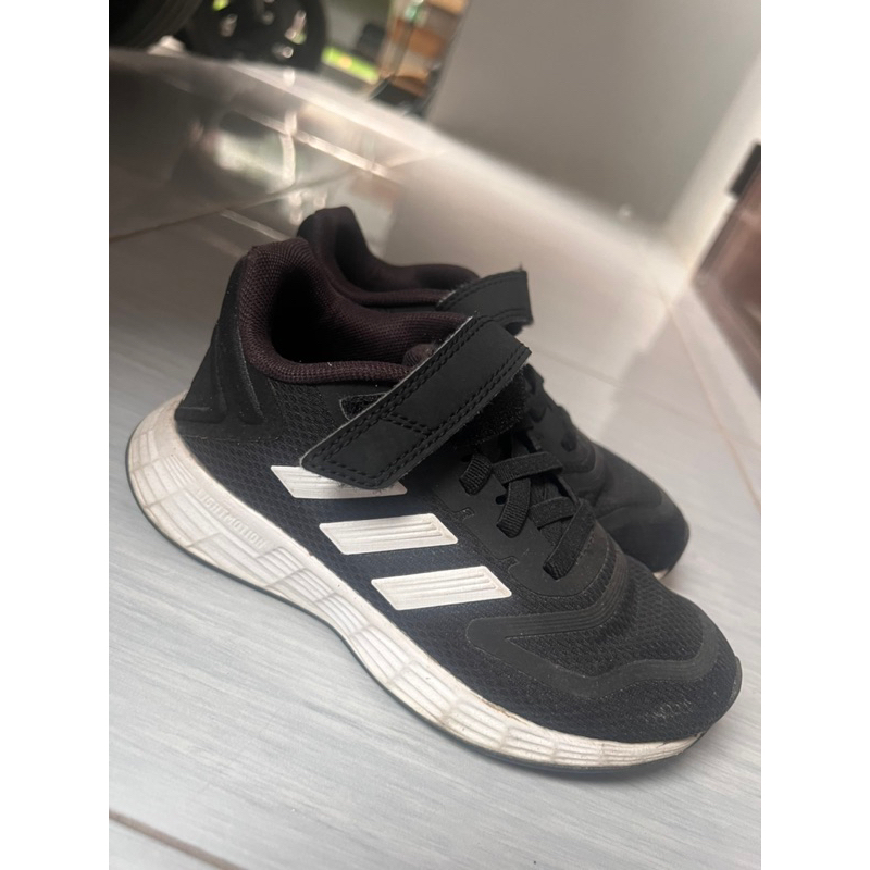 preloved sepatu adidas anak
