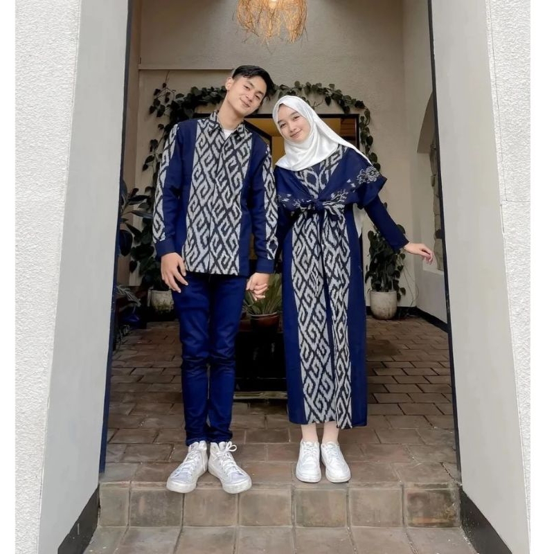 SET COUPLE TENUN JEPARA PREWEDDING KEKINIAN