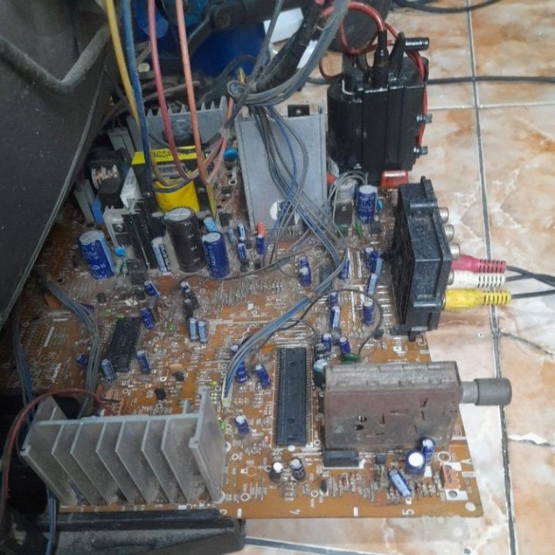 Mesin tv tabung LG pearblack 21 inch 21FU1RL