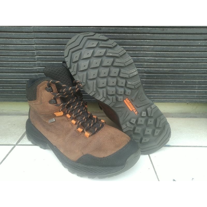 Sepatu Merrell Leather