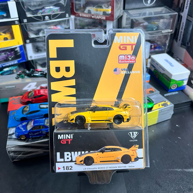 MINI GT LB-Silhouette WORKS GT NISSAN R35 35GT-RR - Yellow