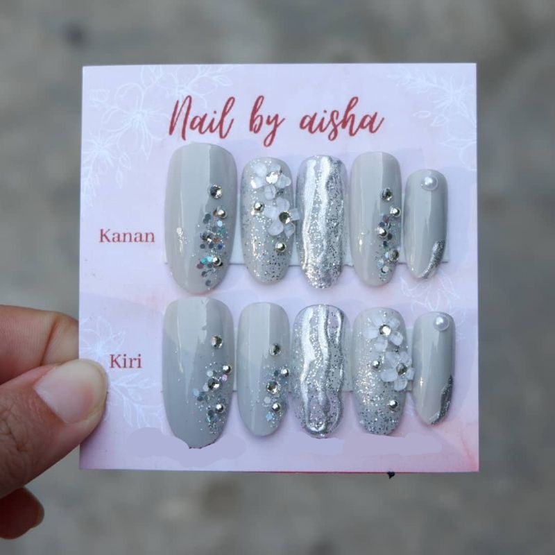 nail by aisha | long oval wedding nail art silver abu andini | custom ukuran free lem