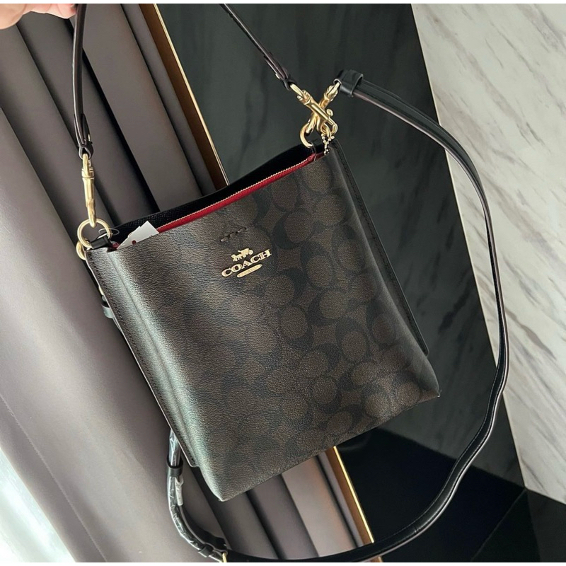 Coach Bucket Bag