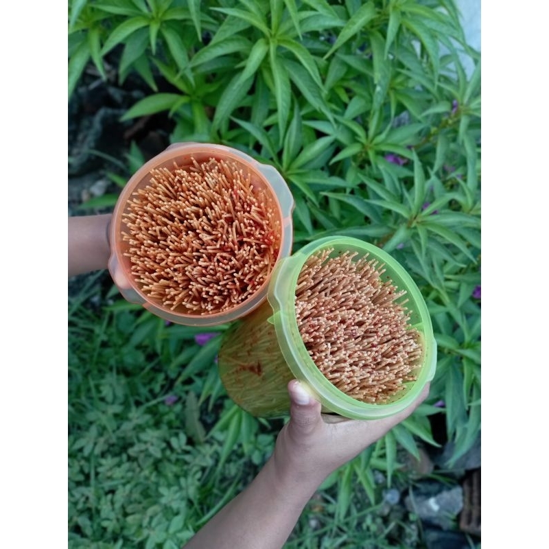

mie lidi kemasan toples lebaran enak gurih tidak alot