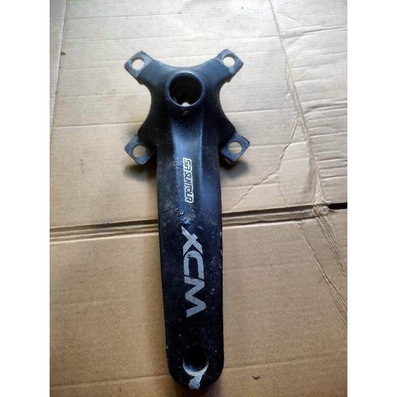 crank arm kanan suntour xcm bcd 104