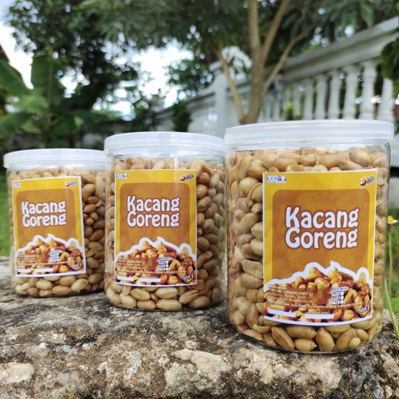 

Cemilan Kacang Goreng Bawang Kemasan Toples