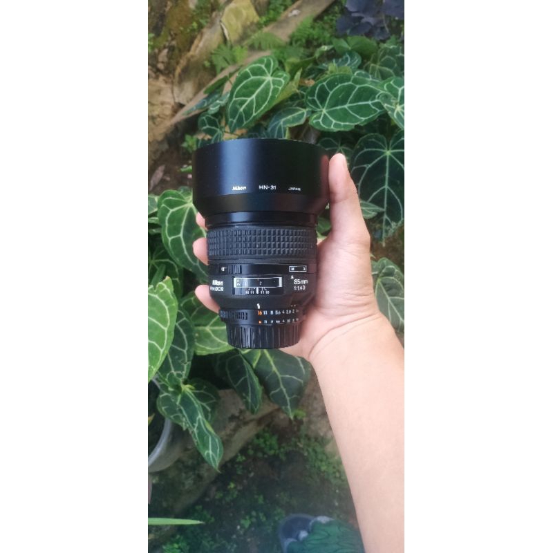 Lensa Nikkor AFD 85mm F1.4