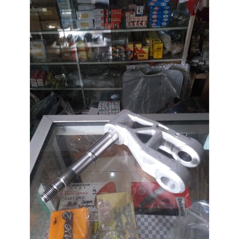 pala babi vespa px as kecil