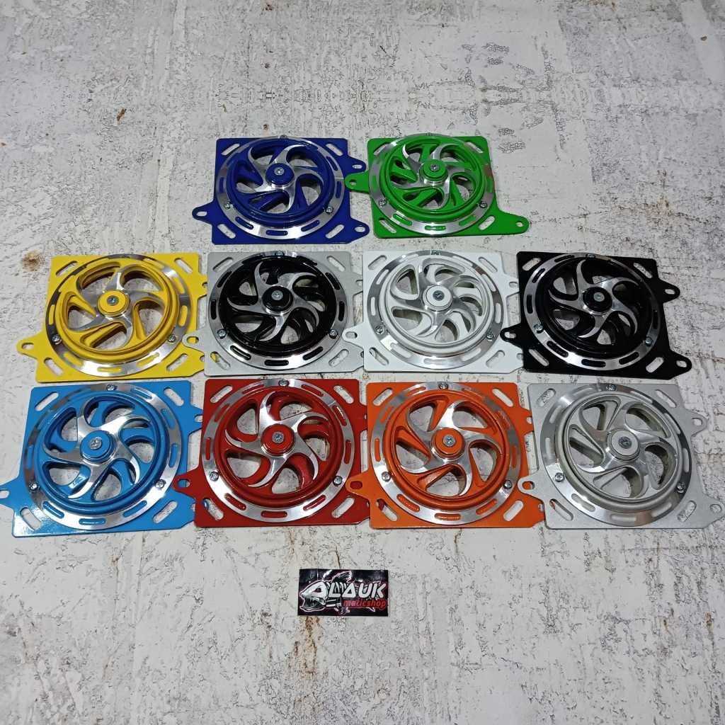 COVER RADIATOR SPINER VARIO 125/150 PCX / COVER RADIATOR VARIO / COVER SPINER VARIO 125 150 SURIKEN